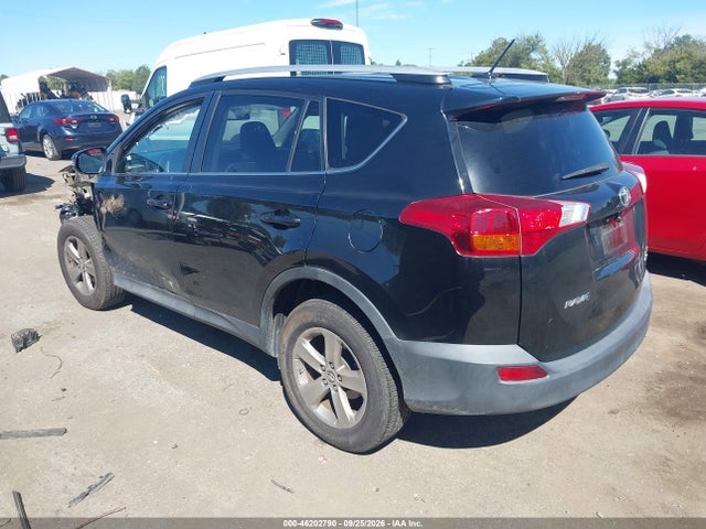 46202790 :رقم المزاد ، 2T3RFREV4FW363307 vin ، 2015 Toyota Rav4 Xle مزاد بيع