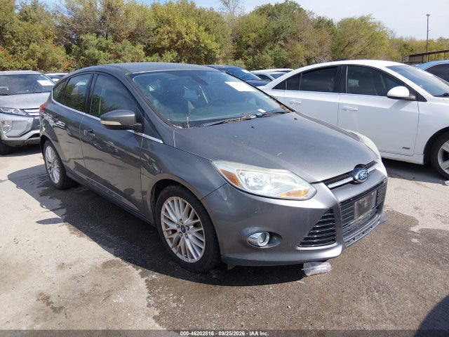 46202816 :رقم المزاد ، 1FAHP3M21CL466489 vin ، 2012 Ford Focus Sel مزاد بيع