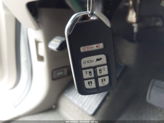 2015 Honda Odyssey Touring/touring Elite მანქანა იყიდება აუქციონზე, vin: 5FNRL5H96FB090019, აუქციონის ნომერი: 46202823