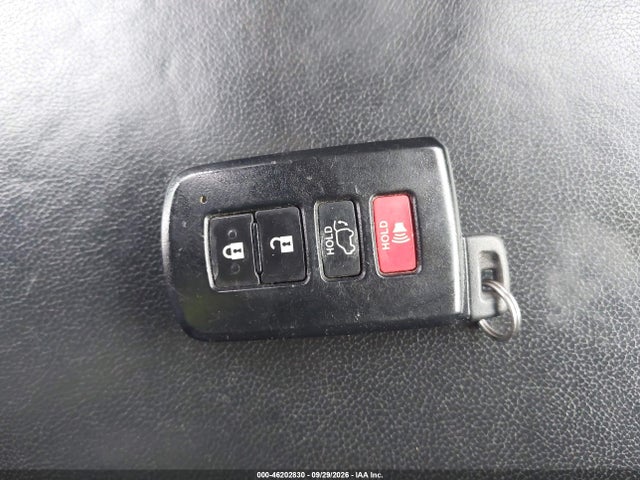 Продажа на аукционе авто 2016 Toyota Highlander Xle V6, vin: 5TDJKRFH1GS228841, номер лота: 46202830