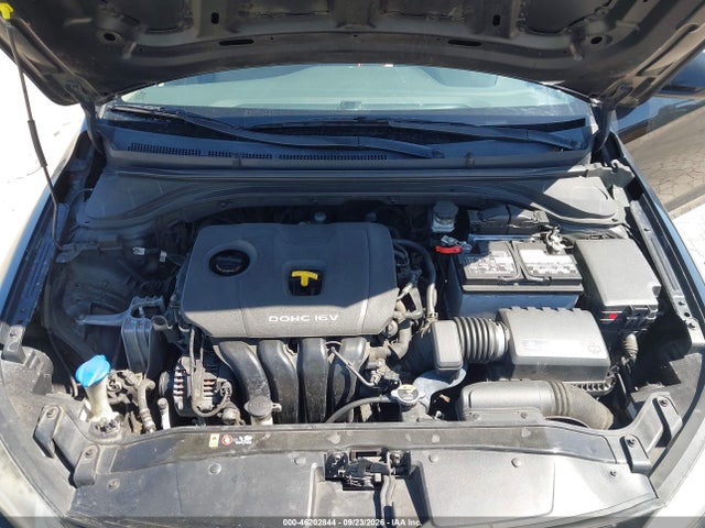 Hyundai ELANTRA SE 2017 5NPD74LF8HH070607 Image 10