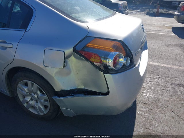 2010 Nissan Altima 2.5 S მანქანა იყიდება აუქციონზე, vin: 1N4AL2AP1AN526795, აუქციონის ნომერი: 46202853