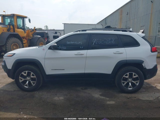 2015 Jeep Cherokee Trailhawk მანქანა იყიდება აუქციონზე, vin: 1C4PJMBS3FW709755, აუქციონის ნომერი: 46202868