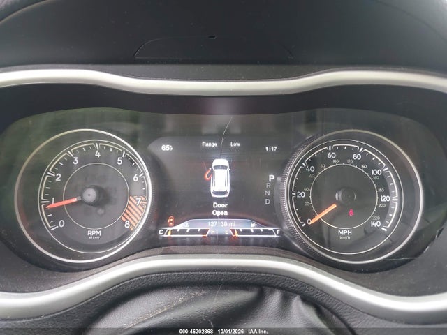 2015 Jeep Cherokee Trailhawk მანქანა იყიდება აუქციონზე, vin: 1C4PJMBS3FW709755, აუქციონის ნომერი: 46202868