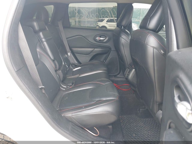 2015 Jeep Cherokee Trailhawk მანქანა იყიდება აუქციონზე, vin: 1C4PJMBS3FW709755, აუქციონის ნომერი: 46202868