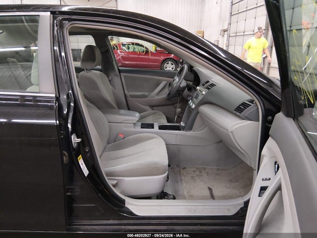 46202927 :رقم المزاد ، 4T4BE46KX9R061938 vin ، 2009 Toyota Camry Le مزاد بيع