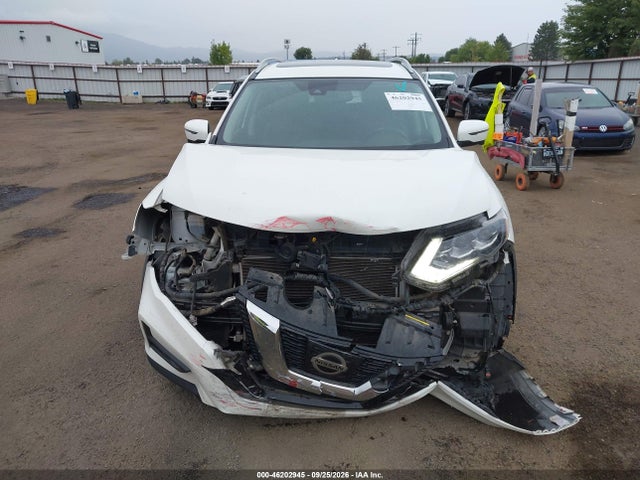2017 Nissan Rogue Sl მანქანა იყიდება აუქციონზე, vin: 5N1AT2MV1HC730924, აუქციონის ნომერი: 46202945
