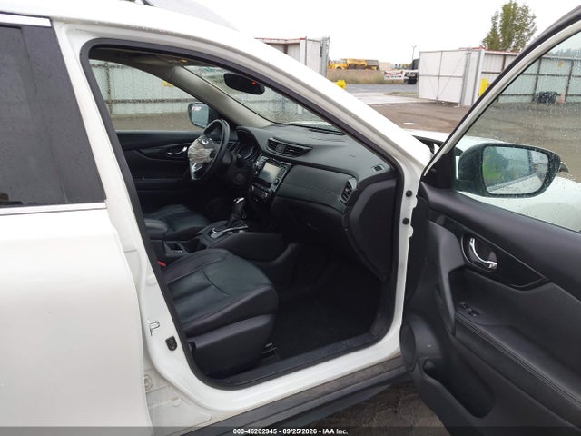 2017 Nissan Rogue Sl მანქანა იყიდება აუქციონზე, vin: 5N1AT2MV1HC730924, აუქციონის ნომერი: 46202945