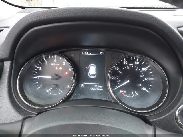 2017 Nissan Rogue Sl მანქანა იყიდება აუქციონზე, vin: 5N1AT2MV1HC730924, აუქციონის ნომერი: 46202945