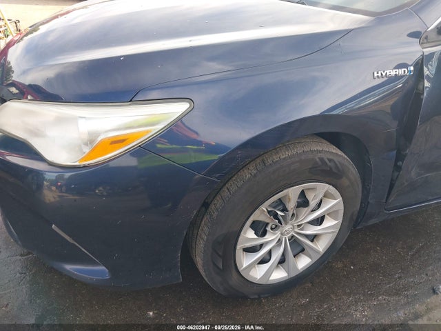 2016 Toyota Camry Hybrid Le მანქანა იყიდება აუქციონზე, vin: 4T1BD1FK0GU196399, აუქციონის ნომერი: 46202947