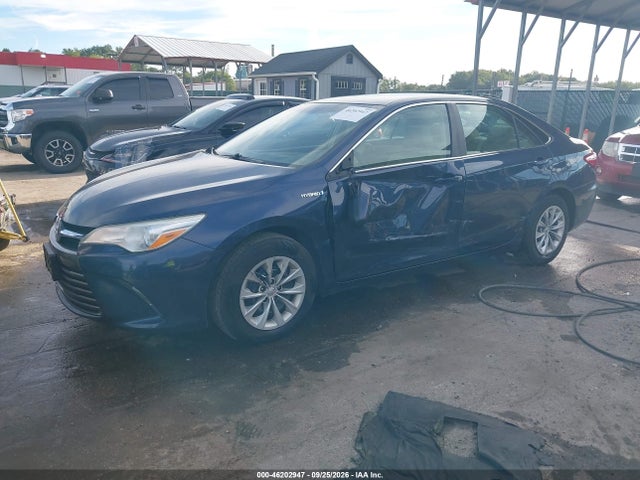 2016 Toyota Camry Hybrid Le მანქანა იყიდება აუქციონზე, vin: 4T1BD1FK0GU196399, აუქციონის ნომერი: 46202947