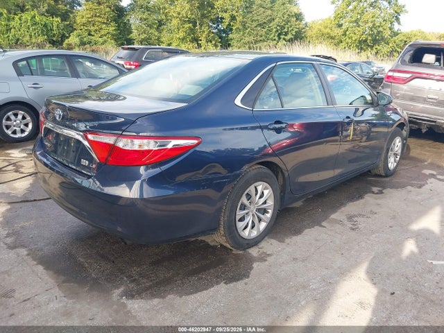 2016 Toyota Camry Hybrid Le მანქანა იყიდება აუქციონზე, vin: 4T1BD1FK0GU196399, აუქციონის ნომერი: 46202947