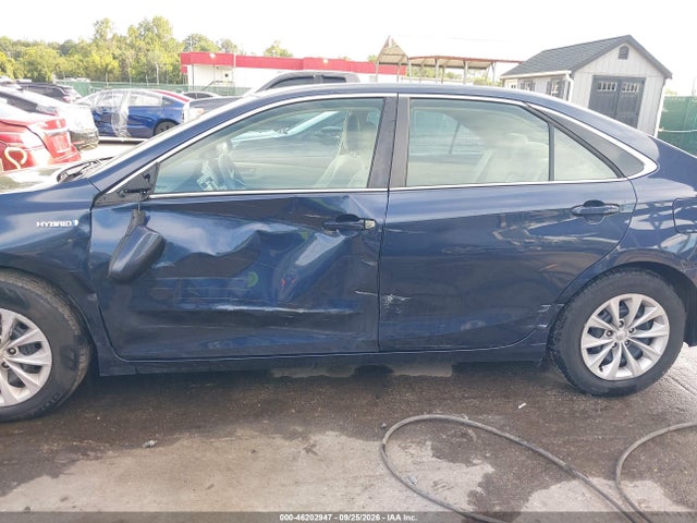 2016 Toyota Camry Hybrid Le მანქანა იყიდება აუქციონზე, vin: 4T1BD1FK0GU196399, აუქციონის ნომერი: 46202947