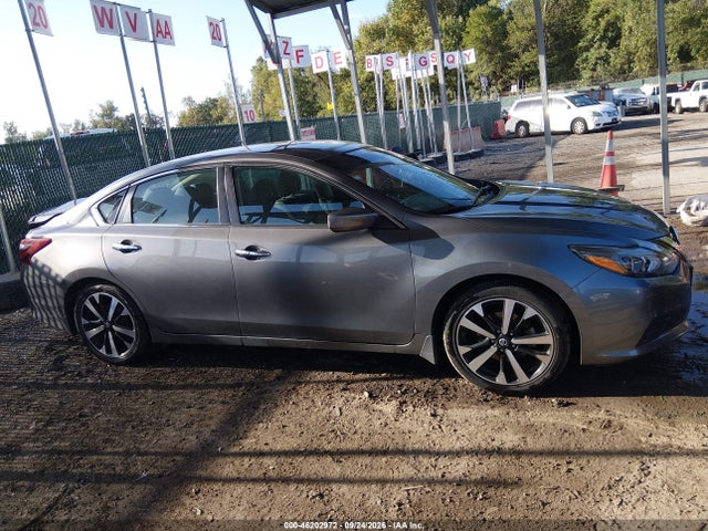 2018 Nissan Altima 2.5 Sr მანქანა იყიდება აუქციონზე, vin: 1N4AL3AP5JC131777, აუქციონის ნომერი: 46202972