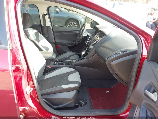 Ford FOCUS SE 2014 1FADP3F29EL131950 Image 5
