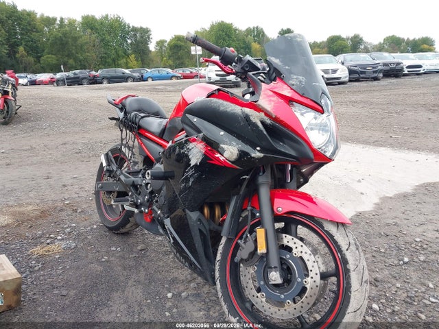 2015 Yamaha Fz6 R მანქანა იყიდება აუქციონზე, vin: JYARJ18E5FA013772, აუქციონის ნომერი: 46203056