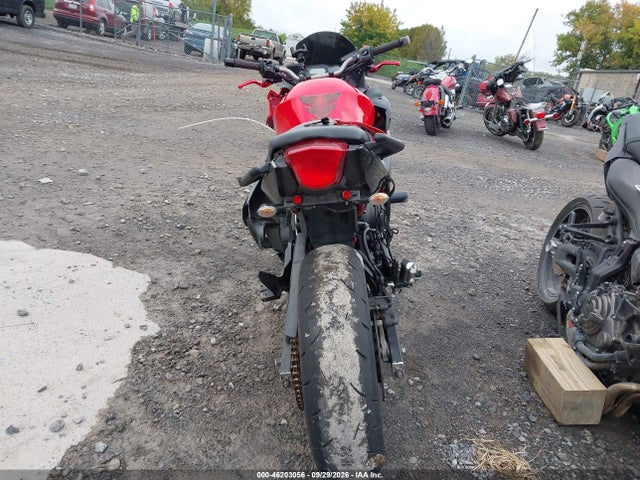 Продажа на аукционе авто 2015 Yamaha Fz6 R, vin: JYARJ18E5FA013772, номер лота: 46203056