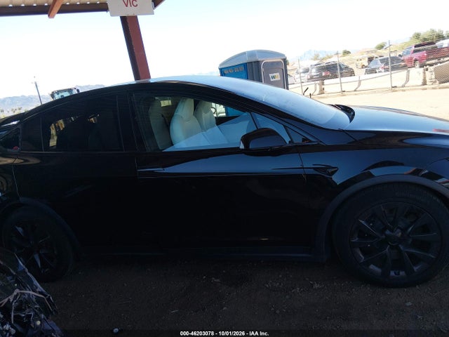 Tesla Model X Dual Motor All-wheel Drive/standard Range 2023 7SAXCBE5XPF404668 Image 13