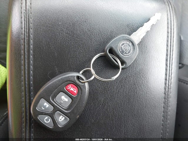 46203124 :رقم المزاد ، 1G6KD57Y37U218557 vin ، 2007 Cadillac Dts V8 مزاد بيع
