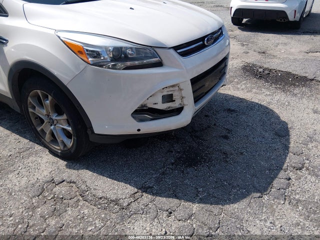 2016 Ford Escape Titanium მანქანა იყიდება აუქციონზე, vin: 1FMCU0J91GUC50800, აუქციონის ნომერი: 46203136