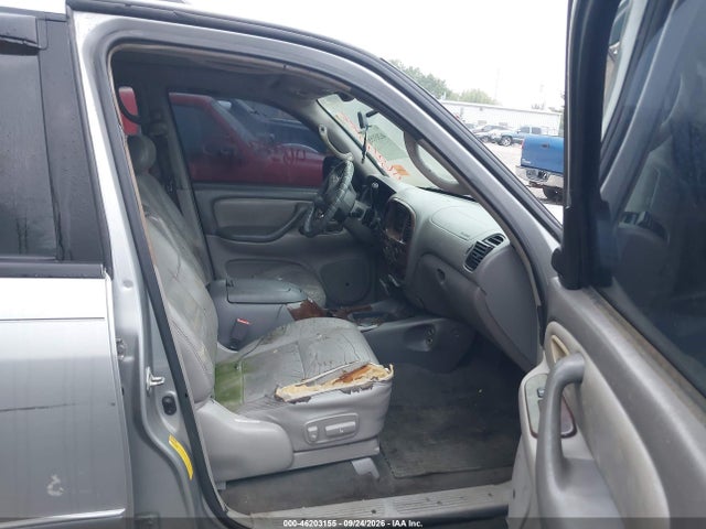 46203155 :رقم المزاد ، 5TDZT34A32S124590 vin ، 2002 Toyota Sequoia Sr5 مزاد بيع