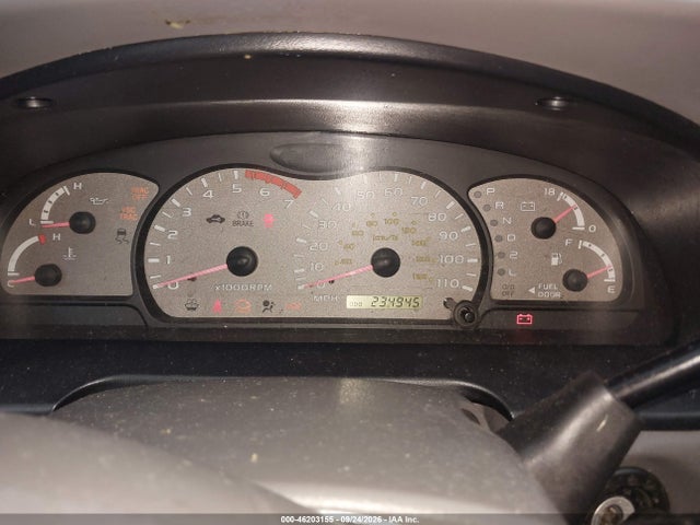 46203155 :رقم المزاد ، 5TDZT34A32S124590 vin ، 2002 Toyota Sequoia Sr5 مزاد بيع