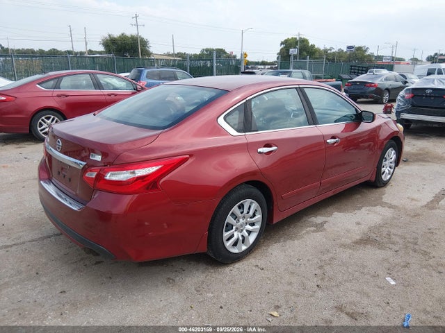 Nissan Altima 2.5 S 2016 1N4AL3AP8GN333834 Image 4