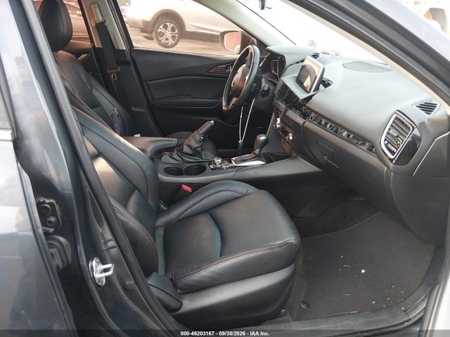 3MZBM1W7XFM218828 Mazda Mazda3 I Grand Touring