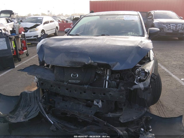 3MZBM1W7XFM218828 Mazda Mazda3 I Grand Touring