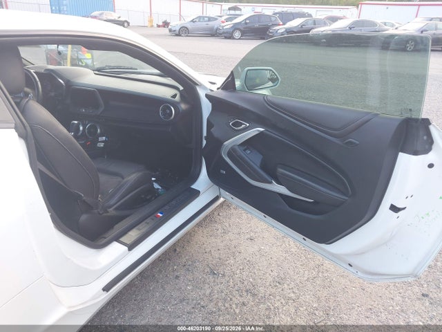 46203190 :رقم المزاد ، 1G1FH1R71H0131306 vin ، 2017 Chevrolet Camaro 2ss مزاد بيع