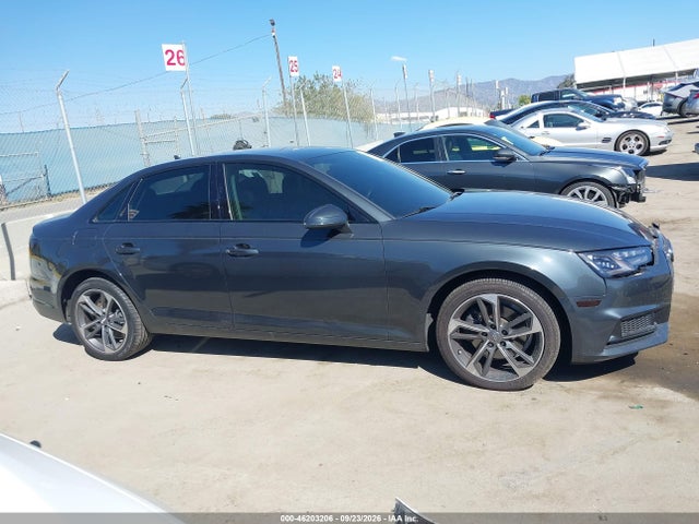 46203206 :رقم المزاد ، WAUGMAF4XKN012162 vin ، 2019 Audi A4 40 Titanium Premium مزاد بيع