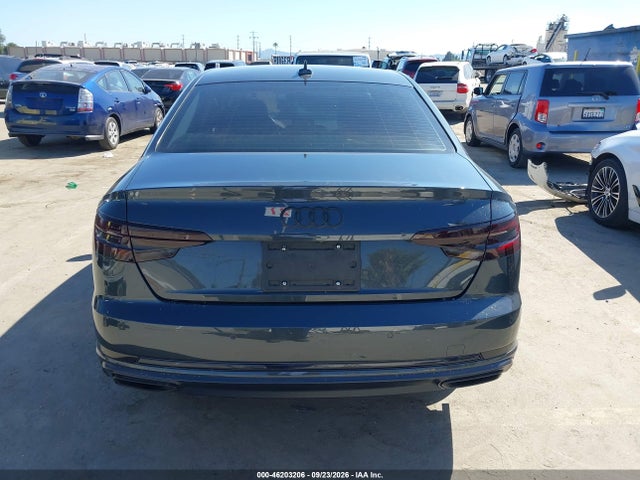 46203206 :رقم المزاد ، WAUGMAF4XKN012162 vin ، 2019 Audi A4 40 Titanium Premium مزاد بيع
