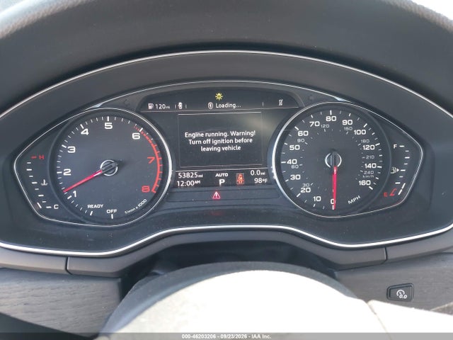 46203206 :رقم المزاد ، WAUGMAF4XKN012162 vin ، 2019 Audi A4 40 Titanium Premium مزاد بيع