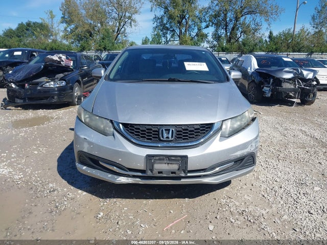 46203207 :رقم المزاد ، 19XFB2F55FE051562 vin ، 2015 Honda Civic Lx مزاد بيع