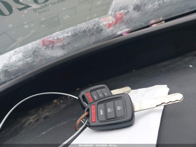 46203207 :رقم المزاد ، 19XFB2F55FE051562 vin ، 2015 Honda Civic Lx مزاد بيع