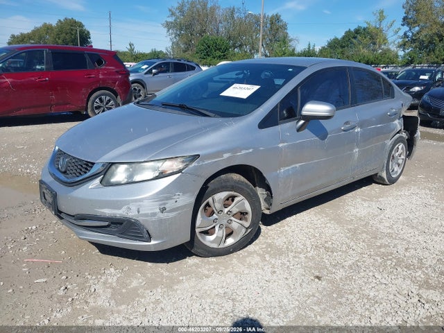 46203207 :رقم المزاد ، 19XFB2F55FE051562 vin ، 2015 Honda Civic Lx مزاد بيع
