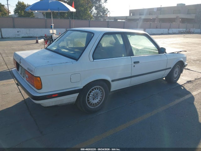 Auction sale of the 1989 Bmw 325 I/is, vin: WBAAA1303K4206313, lot number: 46203225