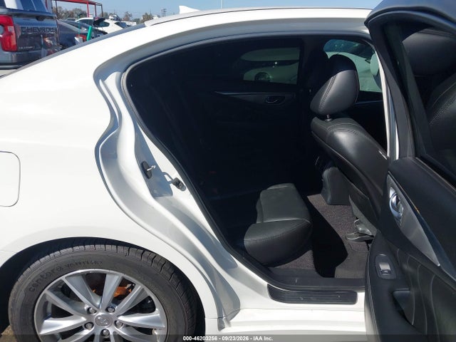 JN1EV7AP6HM733169 Infiniti Q50 3.0t Premium