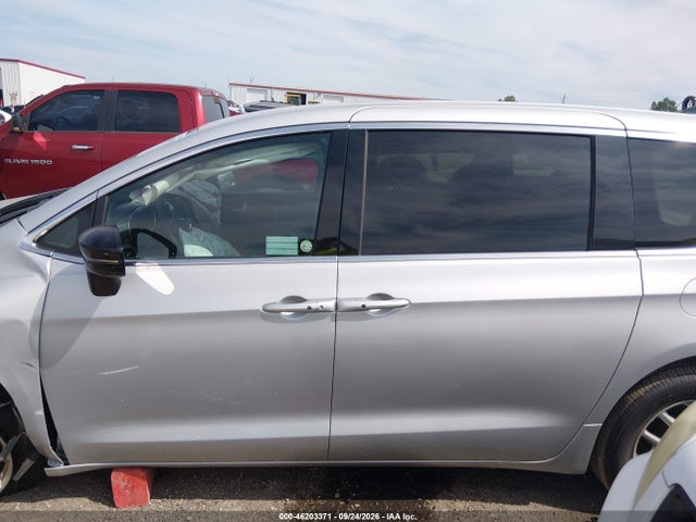 Aukcja sprzedaży 2026 Chrysler Pacifica Select, vin: 2C4RC1BG2TR160681, numer aukcji: 46203371