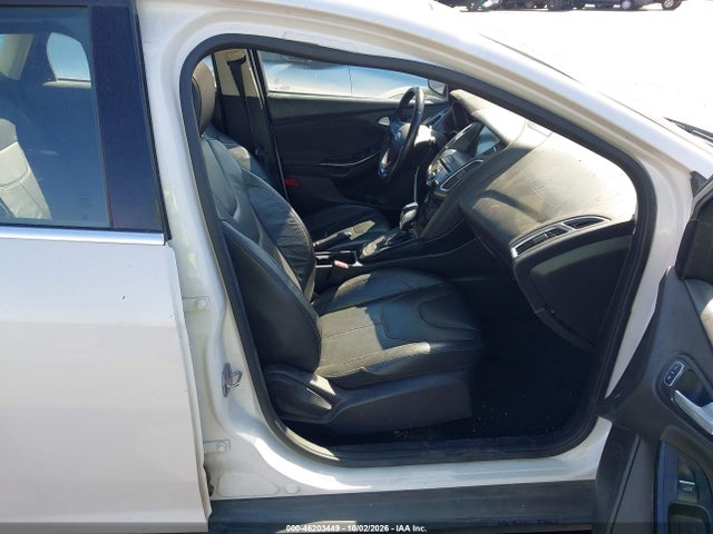 2016 Ford Focus Titanium მანქანა იყიდება აუქციონზე, vin: 1FADP3N21GL201168, აუქციონის ნომერი: 46203449