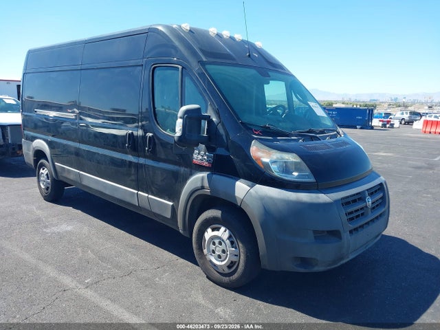 46203473 :رقم المزاد ، 3C6TRVDG5JE107942 vin ، 2018 Ram Promaster High Roof مزاد بيع
