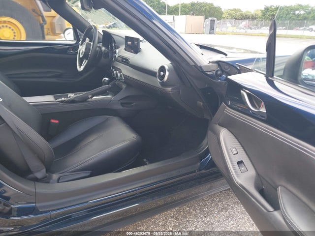 2025 Mazda Mx-5 Miata Rf Grand Touring მანქანა იყიდება აუქციონზე, vin: JM1NDAM76S0653376, აუქციონის ნომერი: 46203479