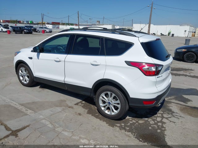 Продаж на аукціоні авто 2017 Ford Escape Se, vin: 1FMCU0GD8HUA32477, номер лоту: 46203561