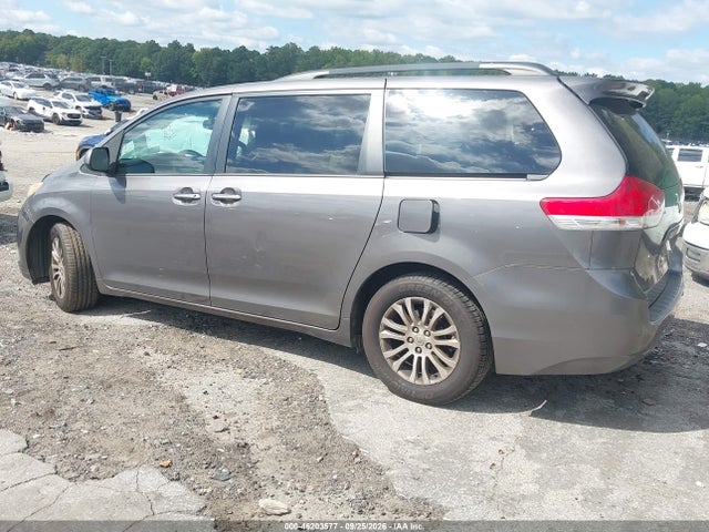 Продажа на аукционе авто 2014 Toyota Sienna Xle V6 8 Passenger, vin: 5TDYK3DC4ES469566, номер лота: 46203577