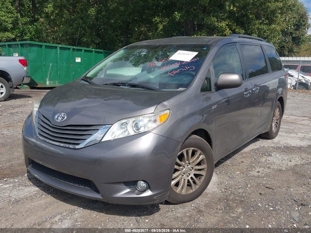 Продажа на аукционе авто 2014 Toyota Sienna Xle V6 8 Passenger, vin: 5TDYK3DC4ES469566, номер лота: 46203577