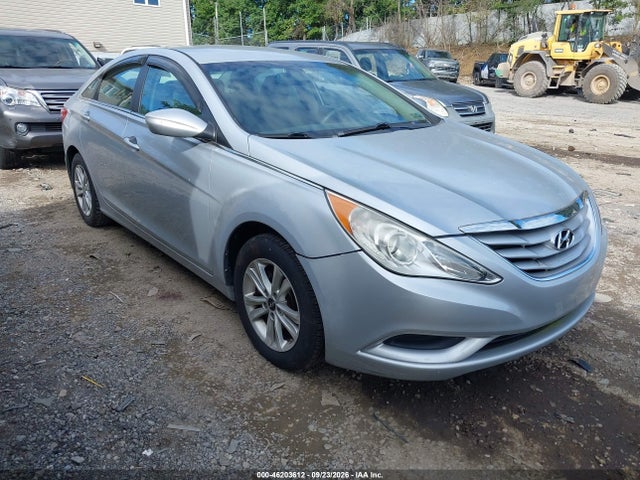 46203612 :رقم المزاد ، 5NPEB4AC8CH465391 vin ، 2012 Hyundai Sonata Gls مزاد بيع