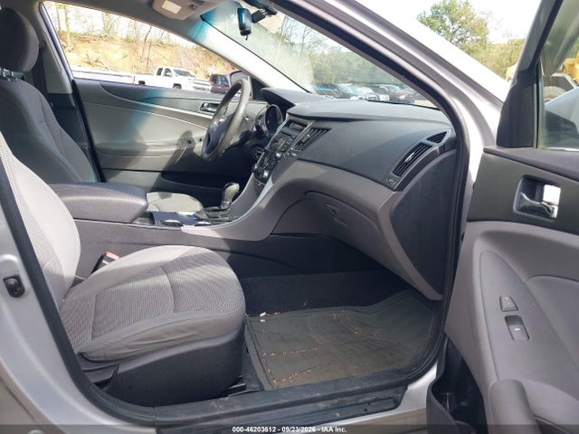 46203612 :رقم المزاد ، 5NPEB4AC8CH465391 vin ، 2012 Hyundai Sonata Gls مزاد بيع