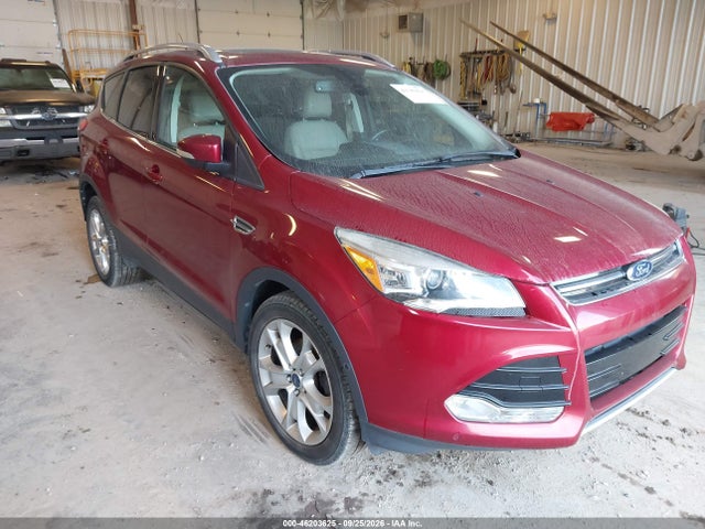 46203625 :رقم المزاد ، 1FMCU0JX1EUC58729 vin ، 2014 Ford Escape Titanium مزاد بيع