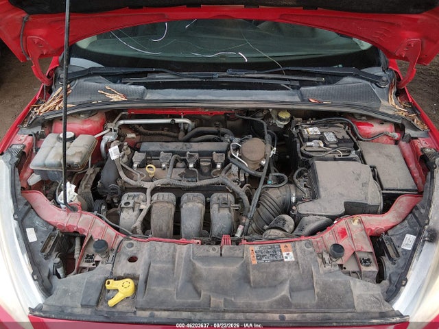 46203637 :رقم المزاد ، 1FADP3F29FL307686 vin ، 2015 Ford Focus Se مزاد بيع