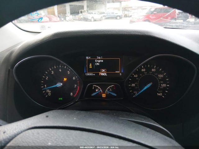 46203637 :رقم المزاد ، 1FADP3F29FL307686 vin ، 2015 Ford Focus Se مزاد بيع